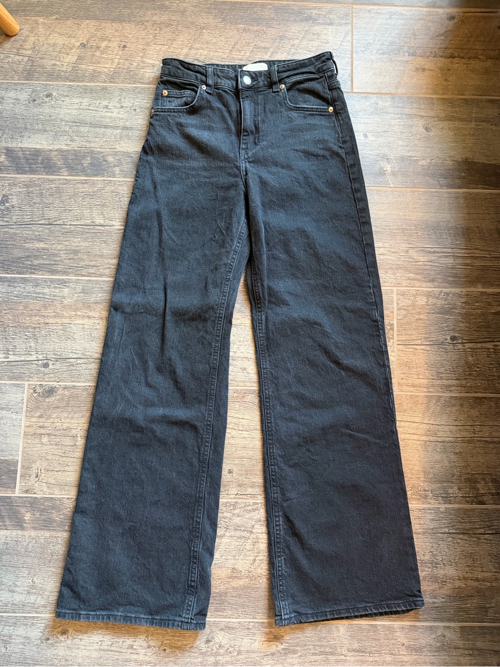 H&M Black Wide-Leg High-Rise Jeans